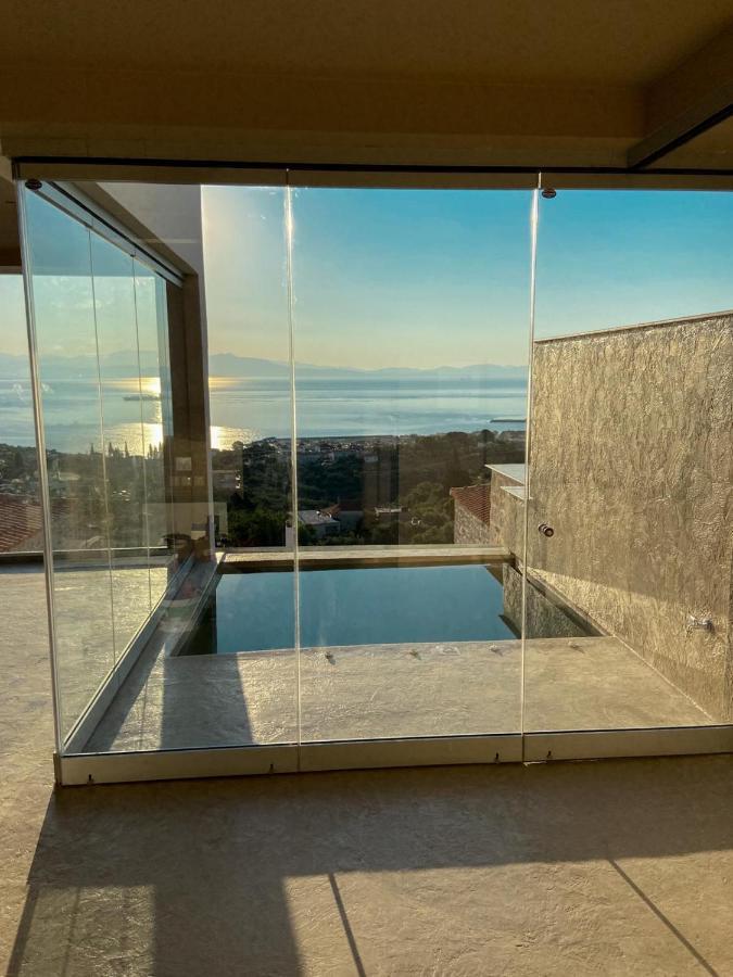 Mani Luxury Suites And Studios In Gytheio With Private Pools 外观 照片