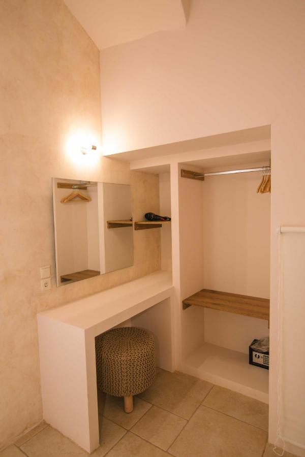 Mani Luxury Suites And Studios In Gytheio With Private Pools 外观 照片