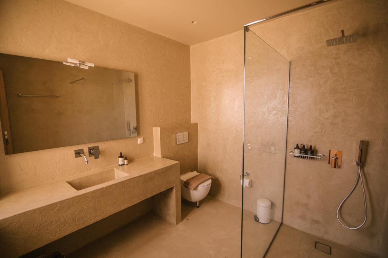 Mani Luxury Suites And Studios In Gytheio With Private Pools 外观 照片