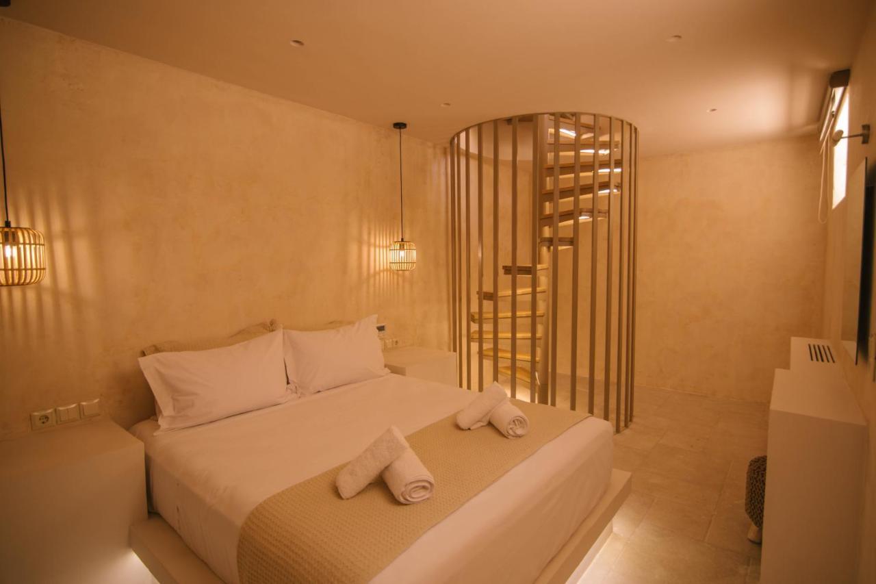 Mani Luxury Suites And Studios In Gytheio With Private Pools 外观 照片