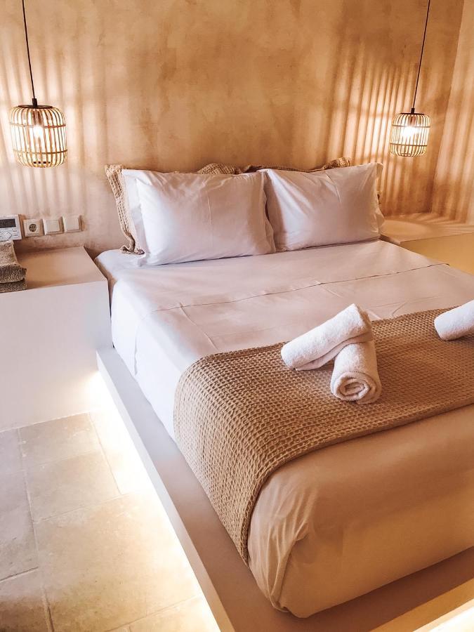 Mani Luxury Suites And Studios In Gytheio With Private Pools 外观 照片