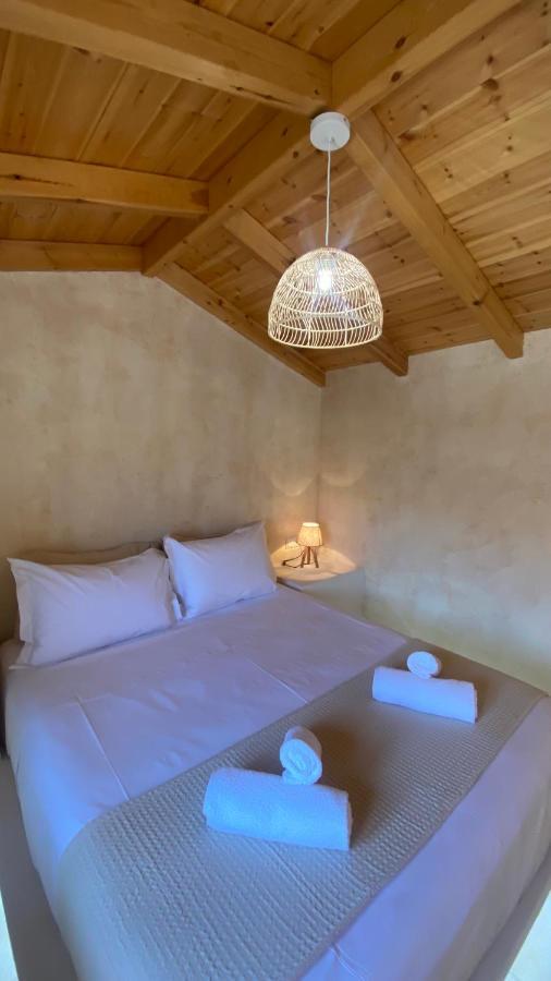 Mani Luxury Suites And Studios In Gytheio With Private Pools 外观 照片